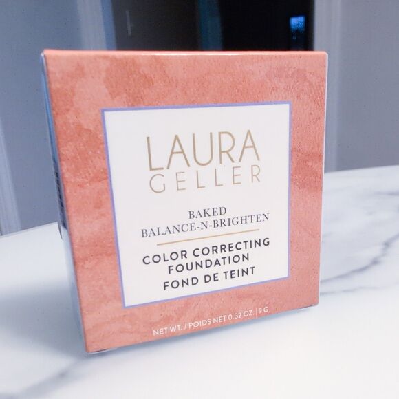 Laura Geller Baked Balance-N-Brighten Color Correcting Foundation Shade MEDIUM - Picture 2 of 5